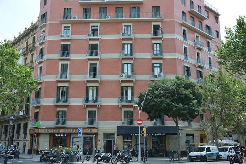 Casa Consell Gran Via, Affittacamere 2*